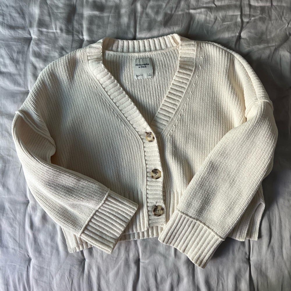 Abercrombie & Fitch Cream Knit Cardigan